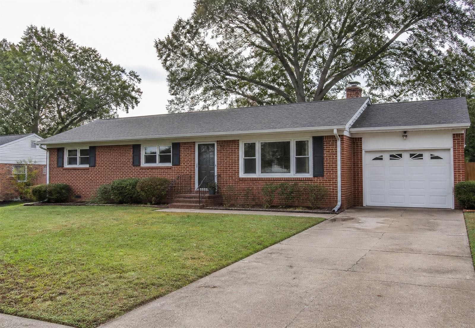 A red brick ranch home in Hampton Roads